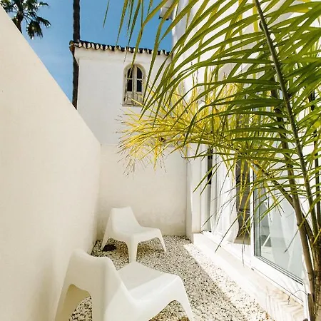 Authentic 3 Bedroom With Pool Villa Marbella