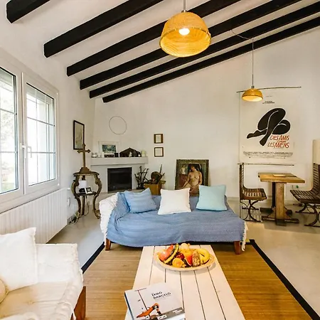 Villa Authentic 3 Bedroom With Pool Marbella
